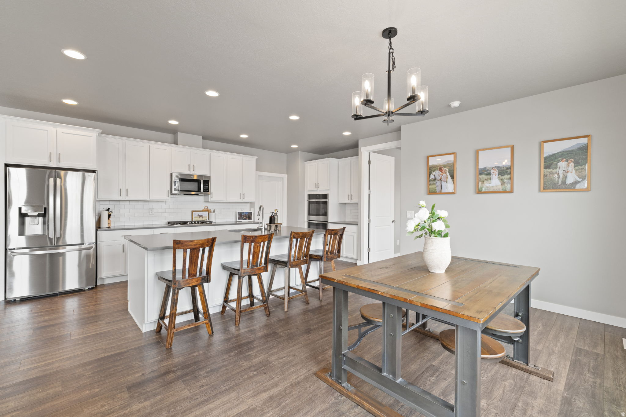 OVERLAND GARDEN D168 - Residential