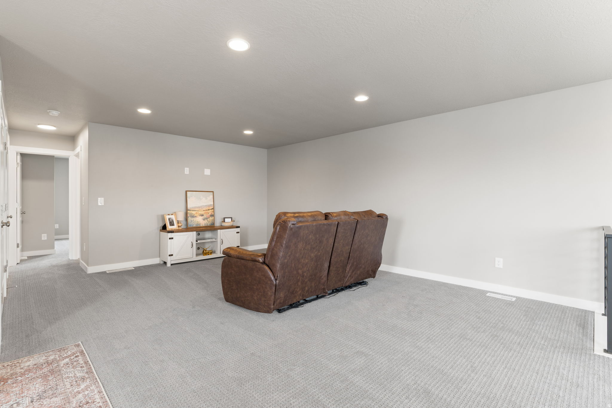 OVERLAND GARDEN D168 - Residential