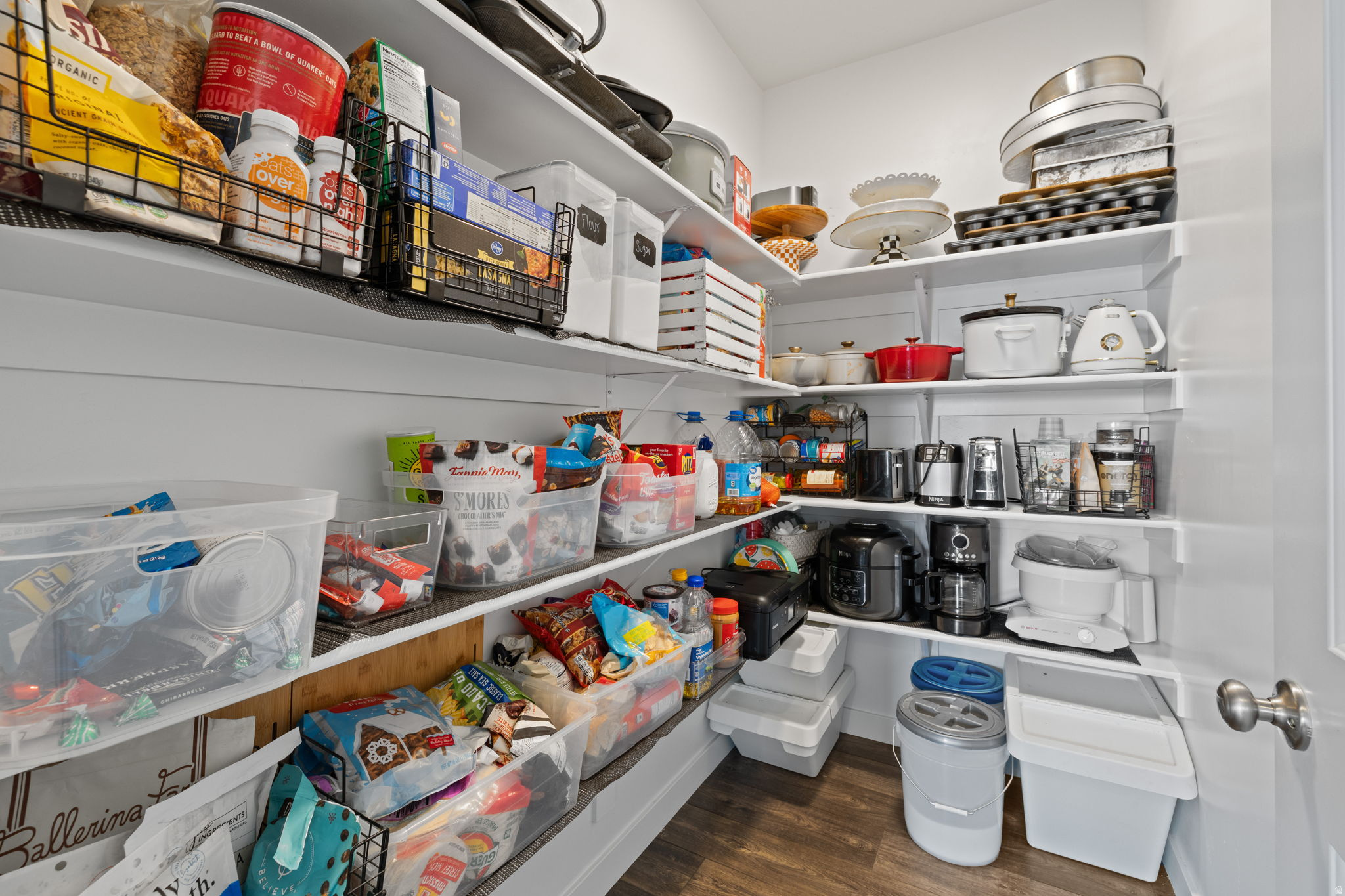 OVERLAND GARDEN D168 - Residential