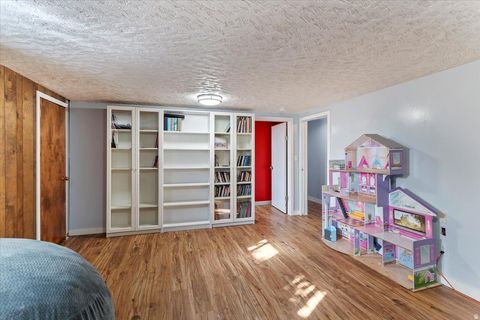 Tiny photo for 566 E 3050 N, North Ogden, UT 84414 (MLS # 2134084)