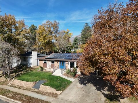 Tiny photo for 566 E 3050 N, North Ogden, UT 84414 (MLS # 2134084)