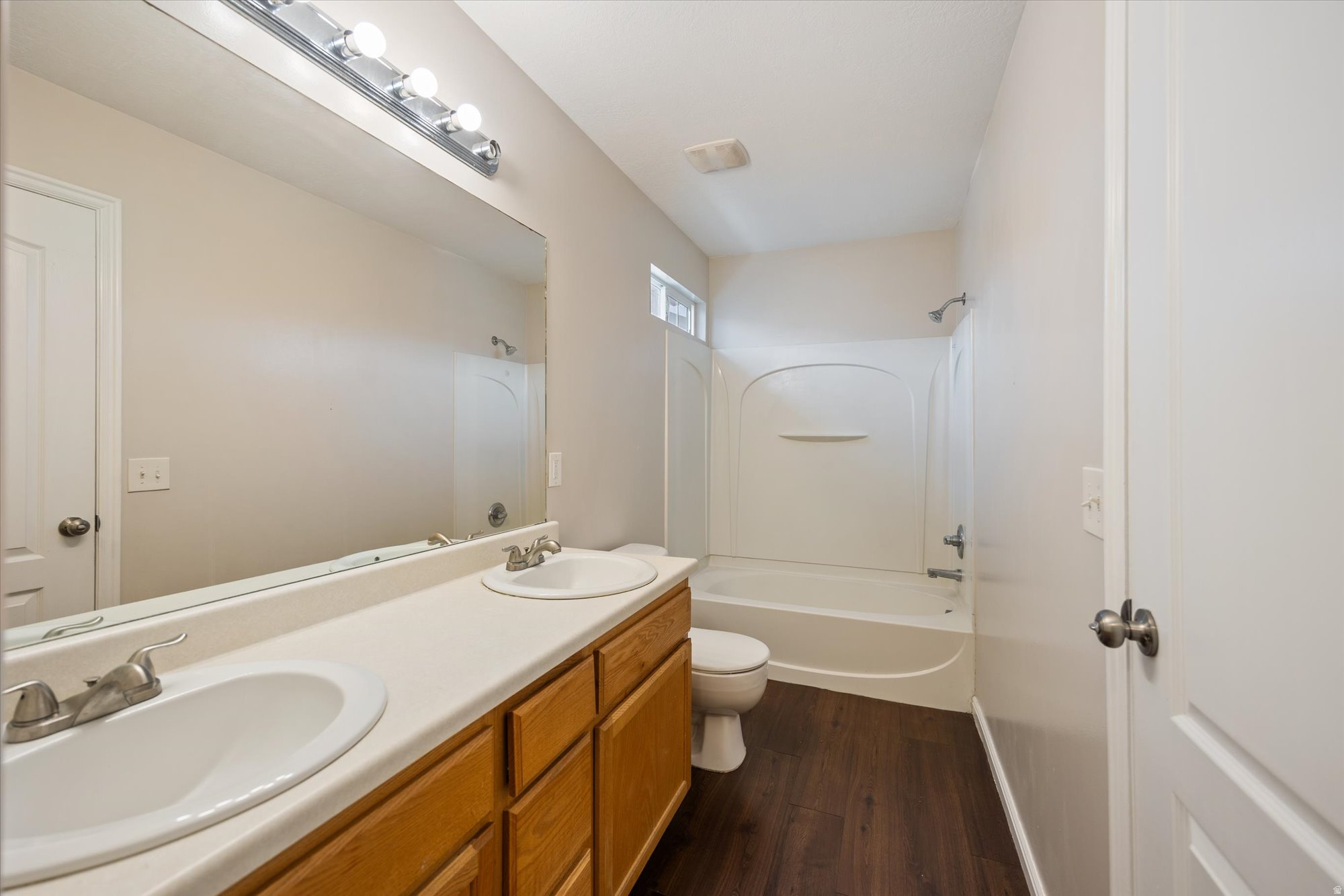 RANDALL - Residential