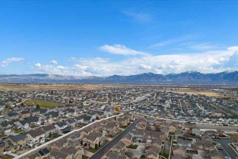 Tiny photo for 6777 S GREVILLEA LN, West Jordan, UT 84081 (MLS # 2123928)