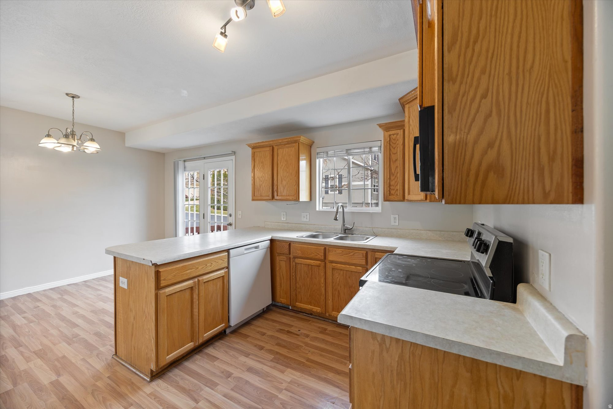 RANDALL - Residential