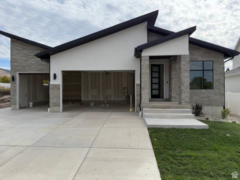 283 W SUMMERHILL LN W Centerville UT 84014