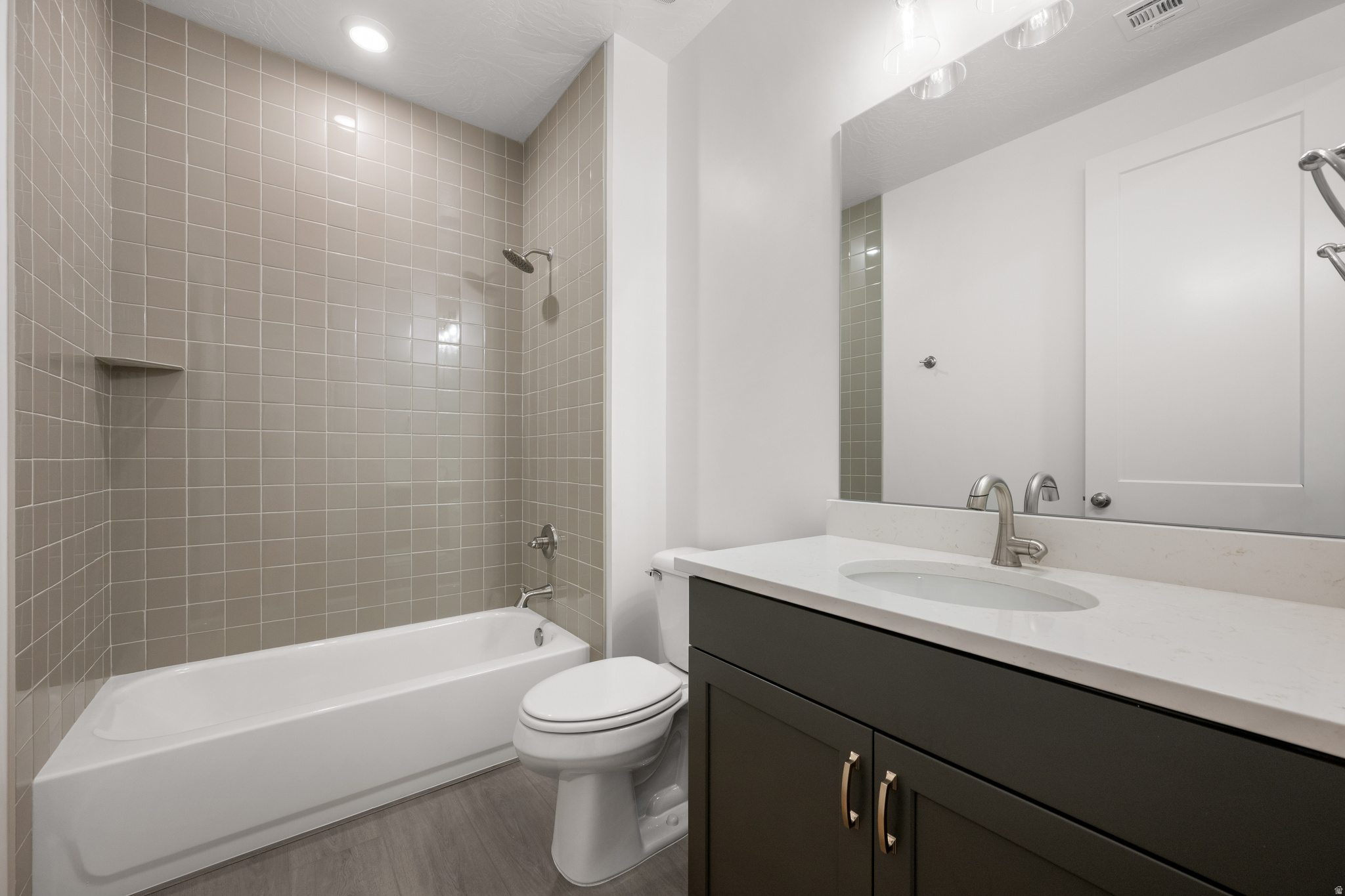 SOLIS AT CORAL CANYON - Residential