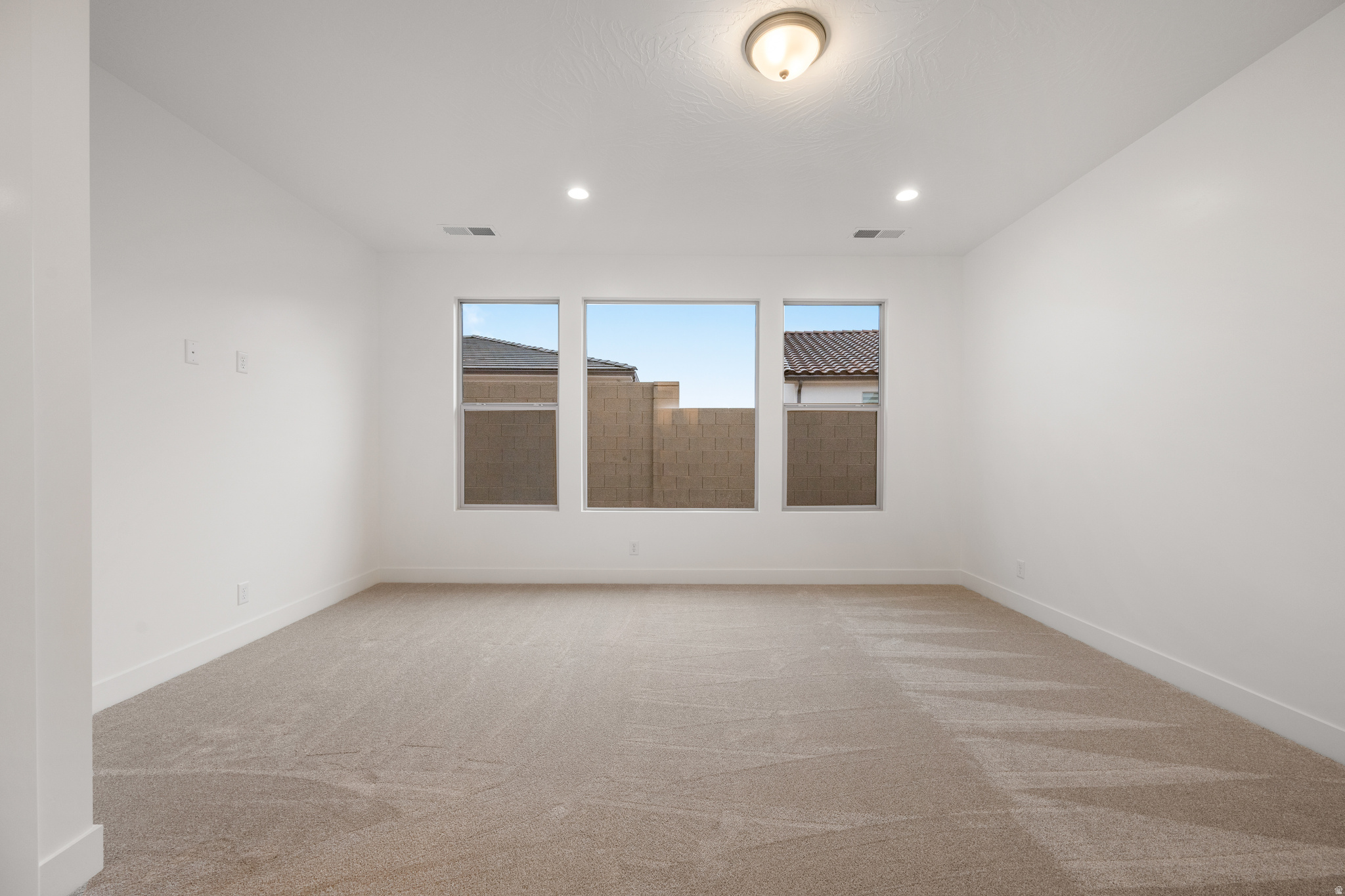 SOLIS AT CORAL CANYON - Residential