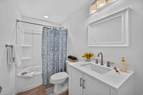 Tiny photo for 12776 S ASHINGTON LN, Herriman, UT 84096 (MLS # 2177657)