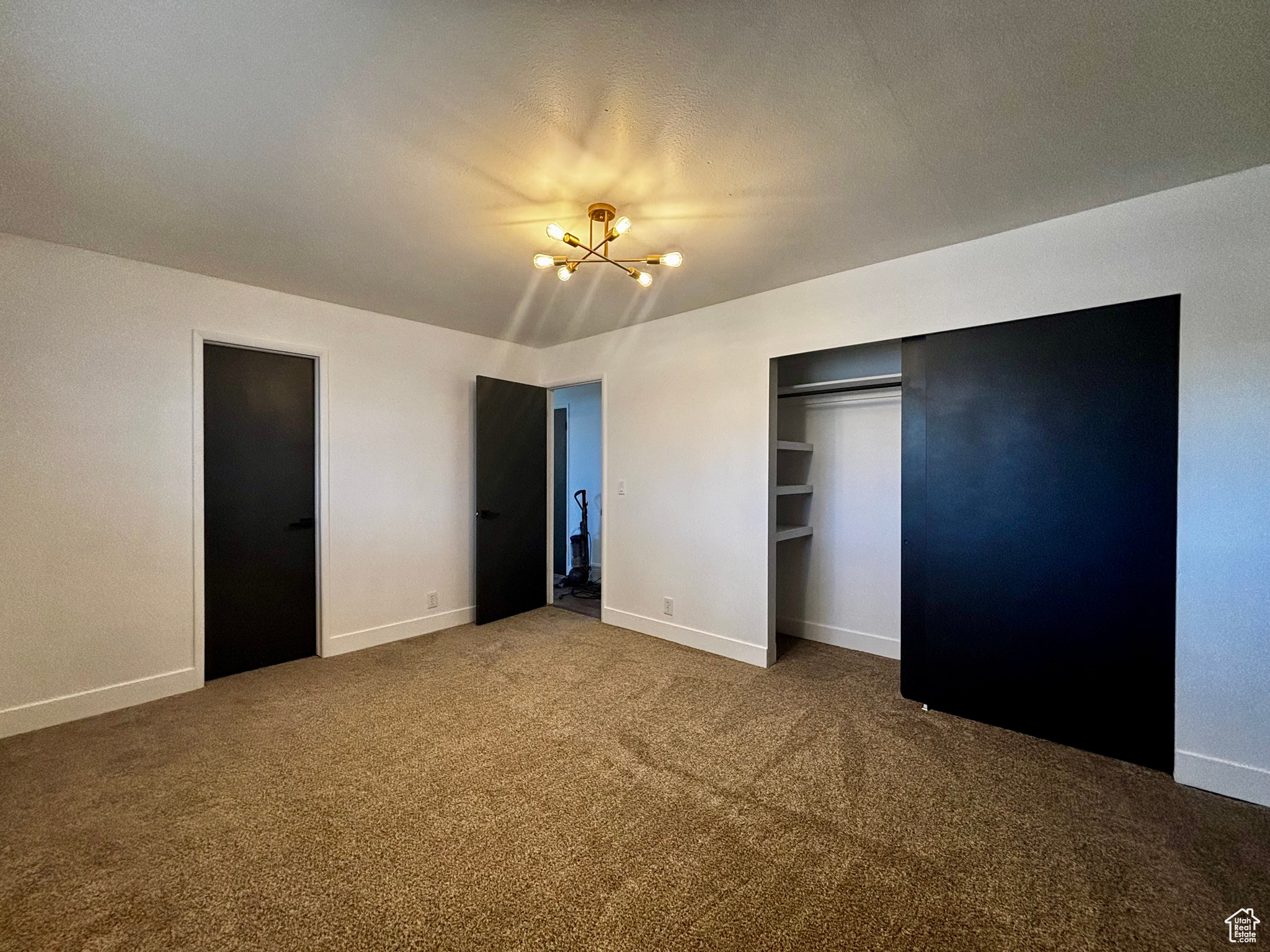 ENGLEWOOD HEIGHTS - Residential