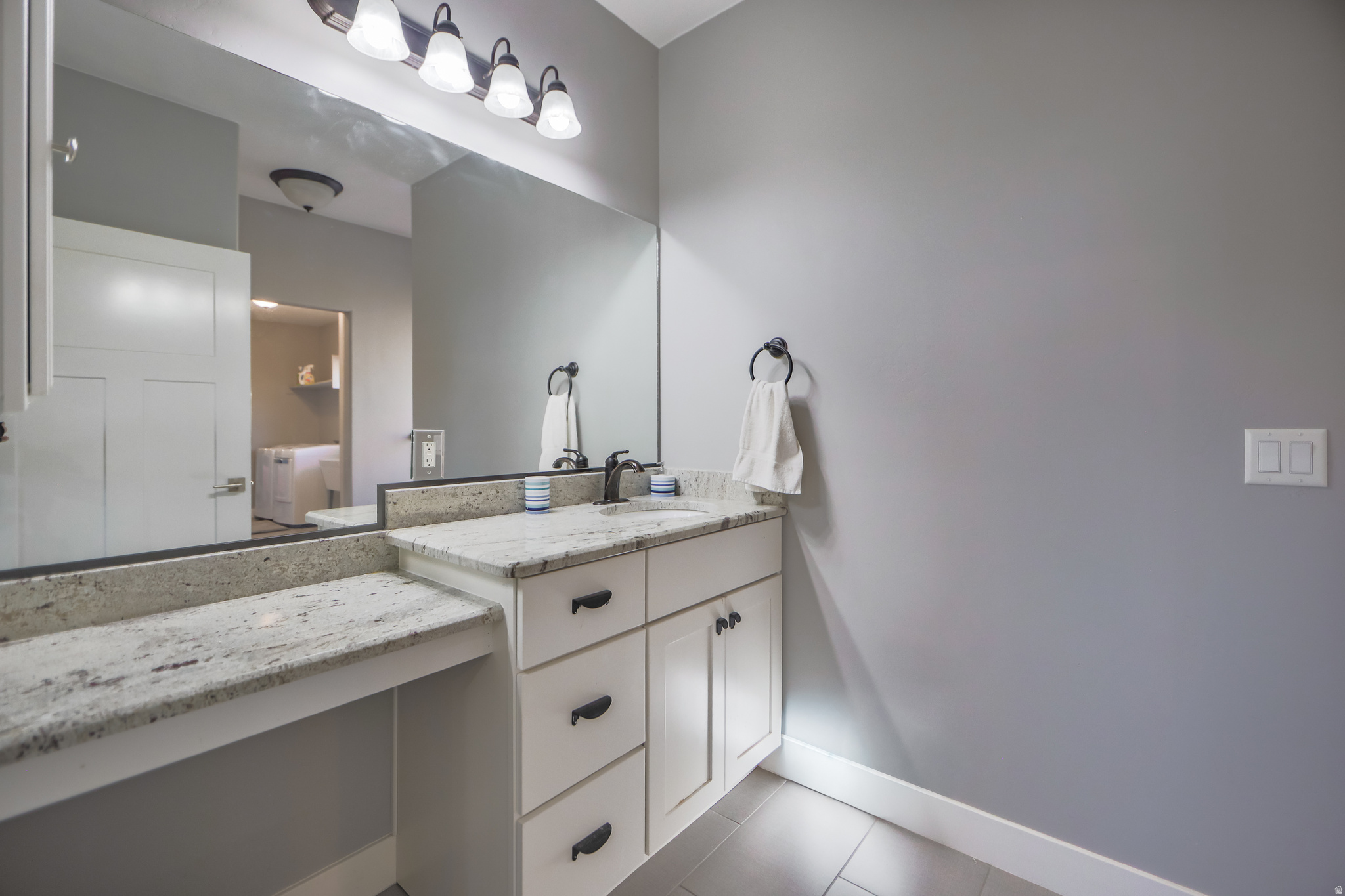 CLIFF SHADOW SUB PH 1 - Residential