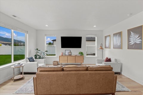Tiny photo for 571 S 690 E, Hyrum, UT 84319 (MLS # 2175518)