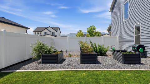 Tiny photo for 571 S 690 E, Hyrum, UT 84319 (MLS # 2175518)