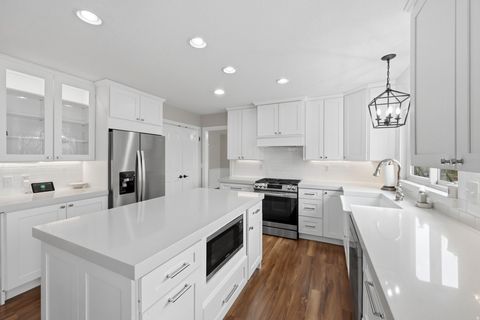 Tiny photo for 9483 S OVERLEIGH CT W, South Jordan, UT 84095 (MLS # 2147034)