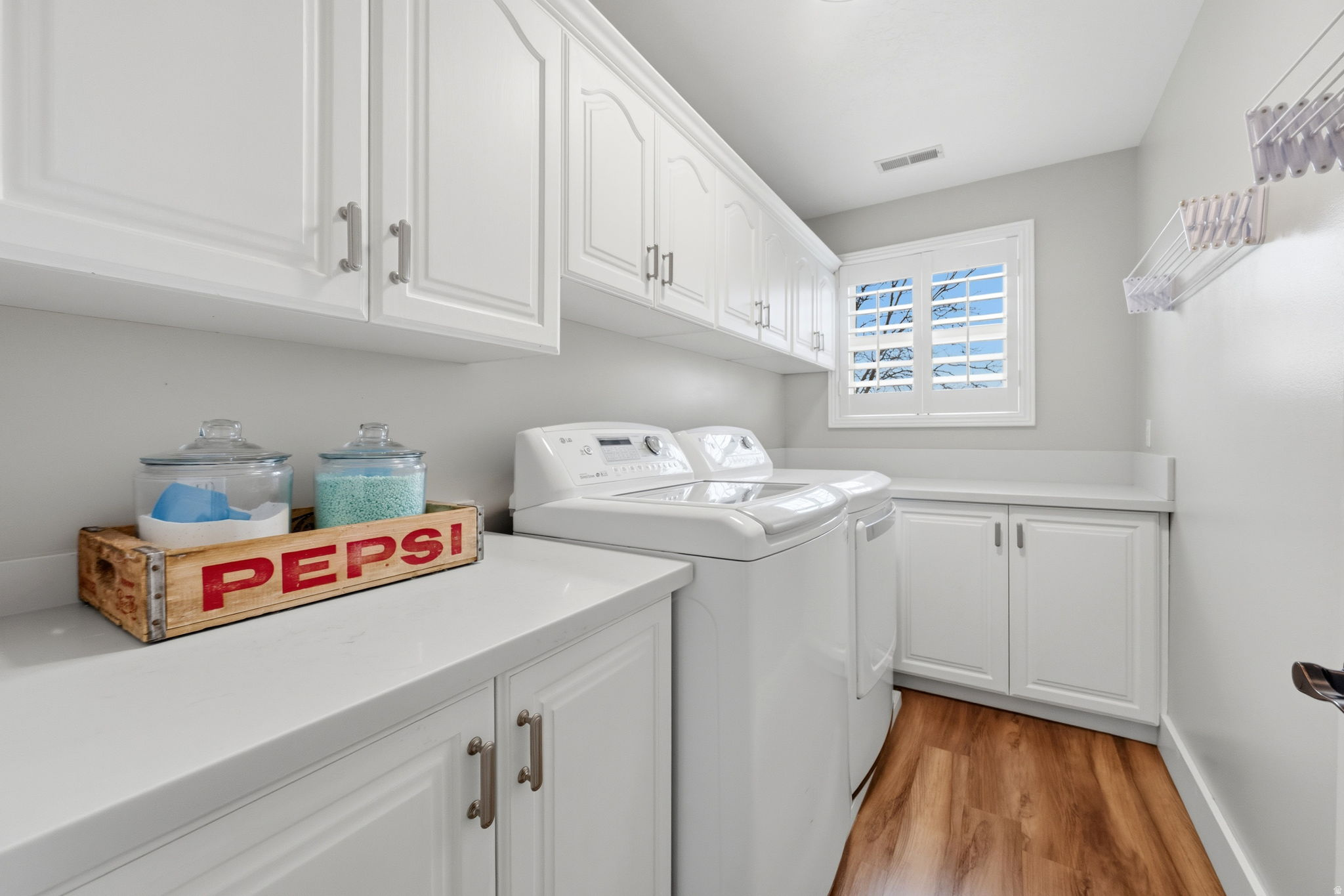 COUNTRY PARK ESTATES - Residential