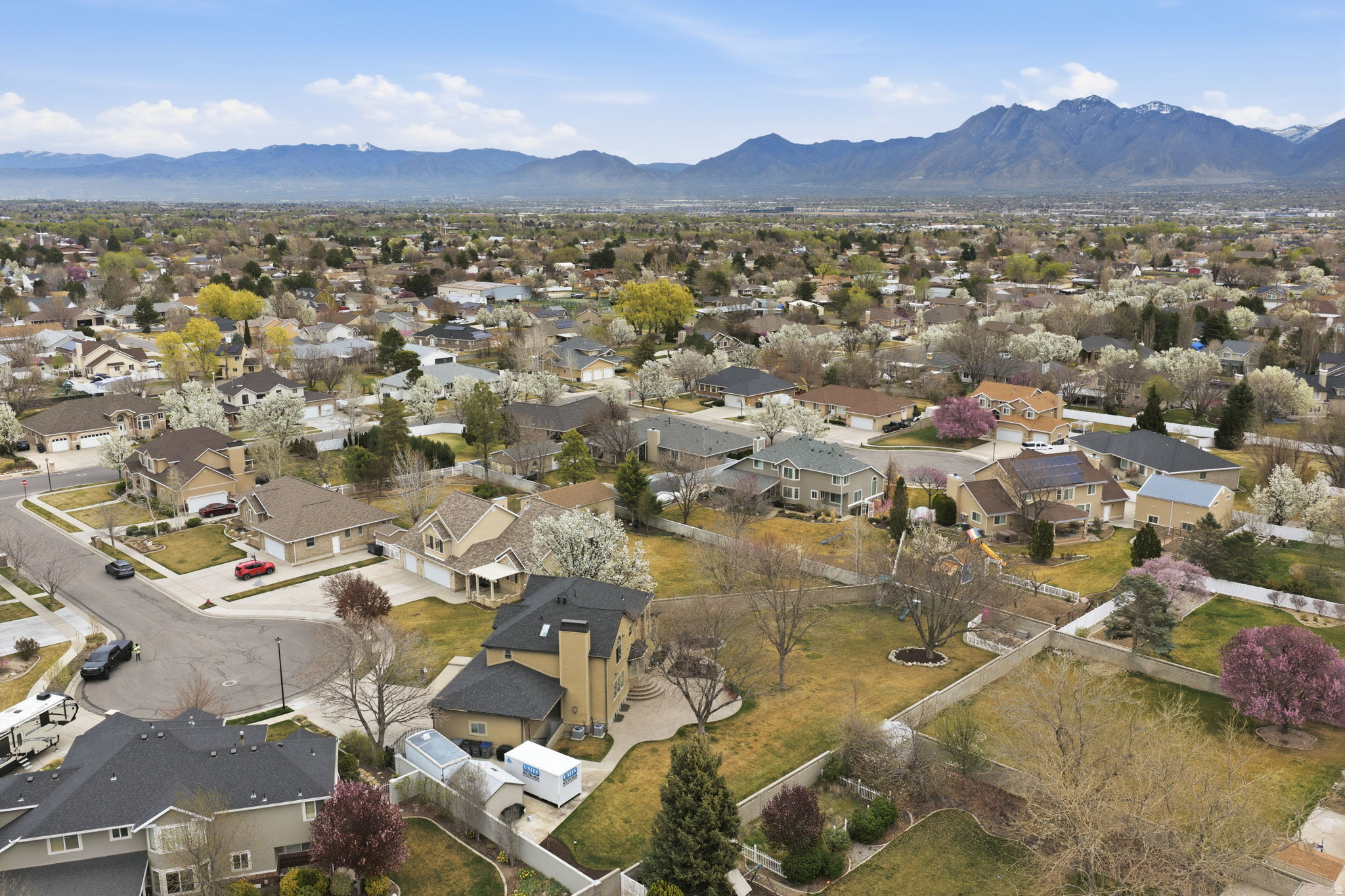 COUNTRY PARK ESTATES - Residential