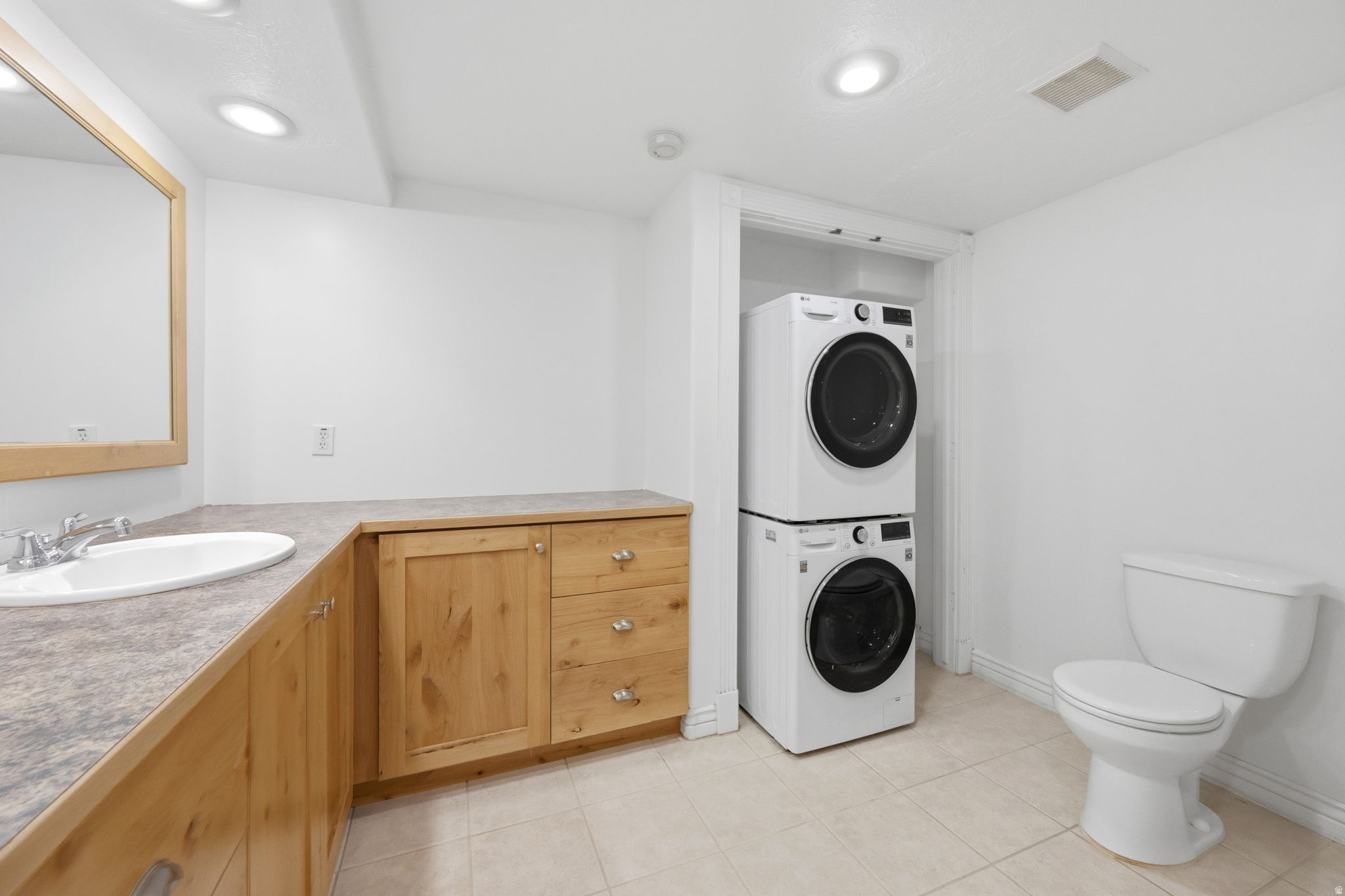 COUNTRY PARK ESTATES - Residential