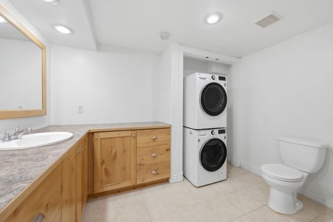 Tiny photo for 9483 S OVERLEIGH CT W, South Jordan, UT 84095 (MLS # 2147034)