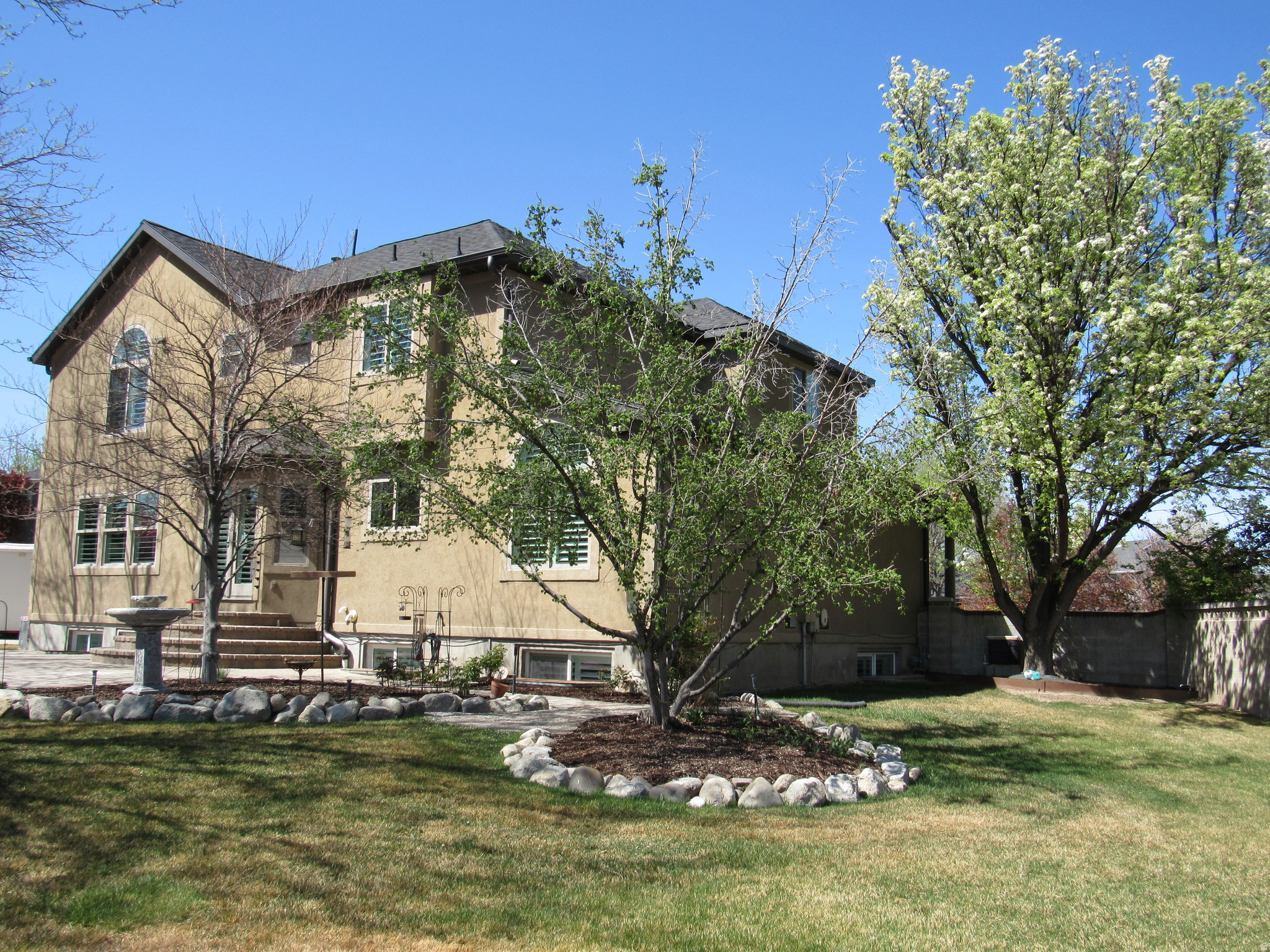 COUNTRY PARK ESTATES - Residential