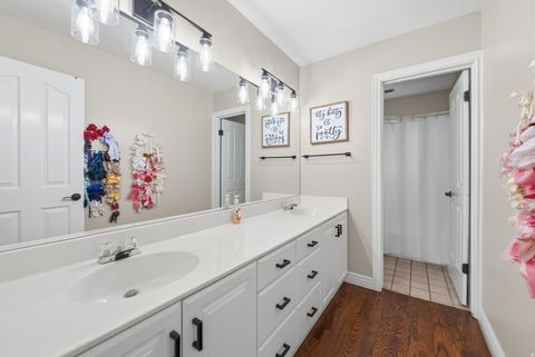 Tiny photo for 9483 S OVERLEIGH CT W, South Jordan, UT 84095 (MLS # 2147034)