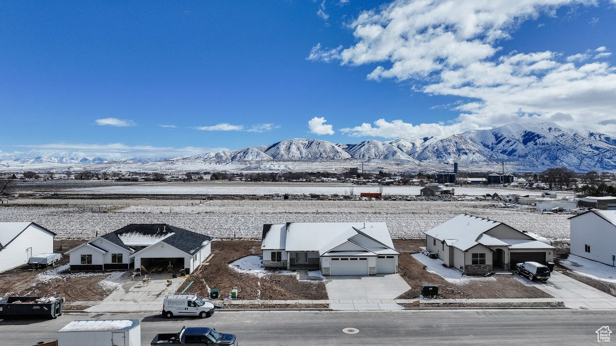 182 N 900, Garland, Utah image 2