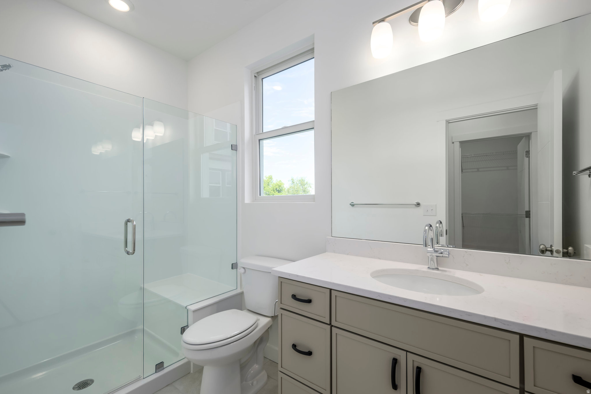 BISHOP PLACE - Residential