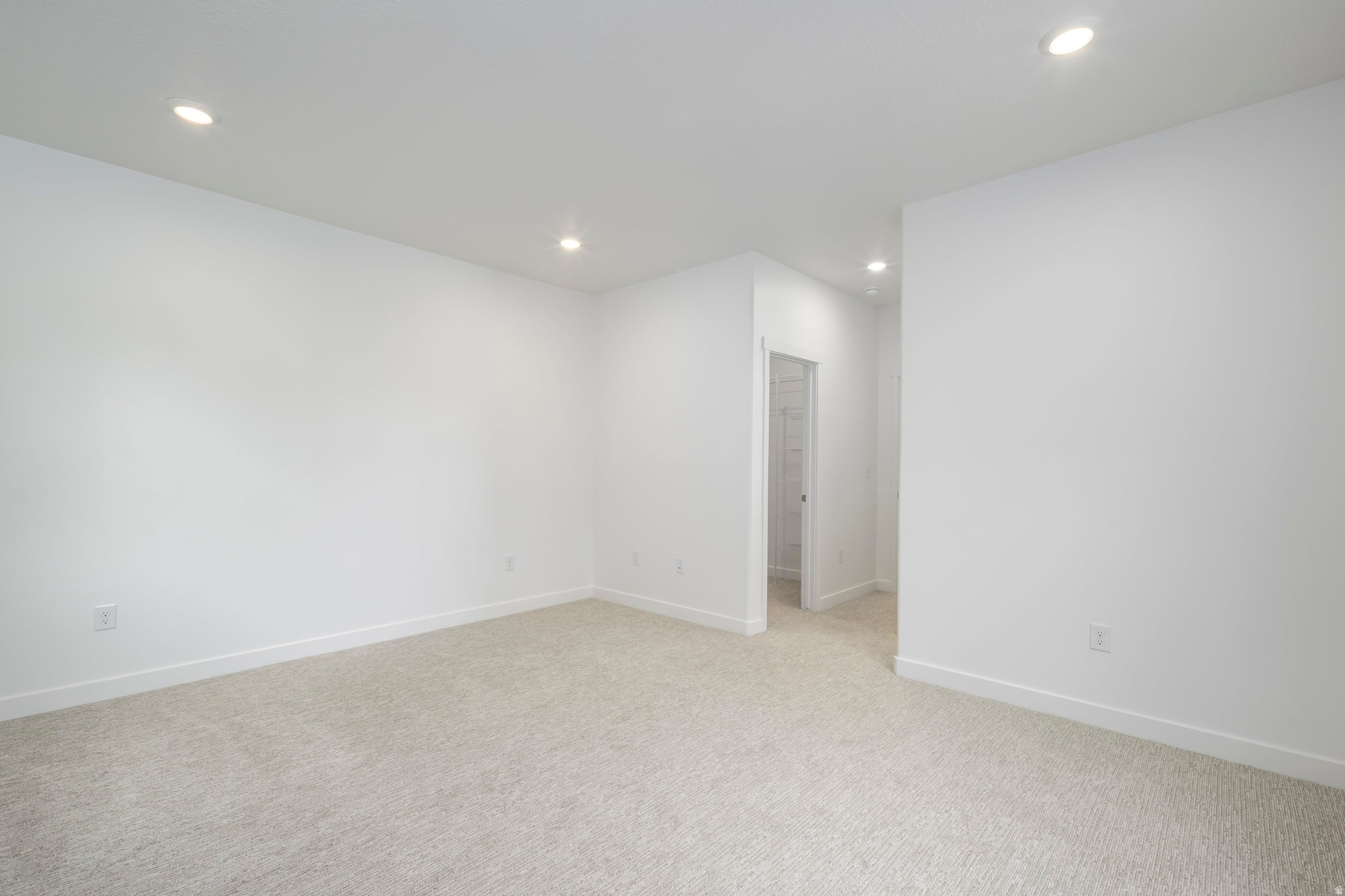 BISHOP PLACE - Residential