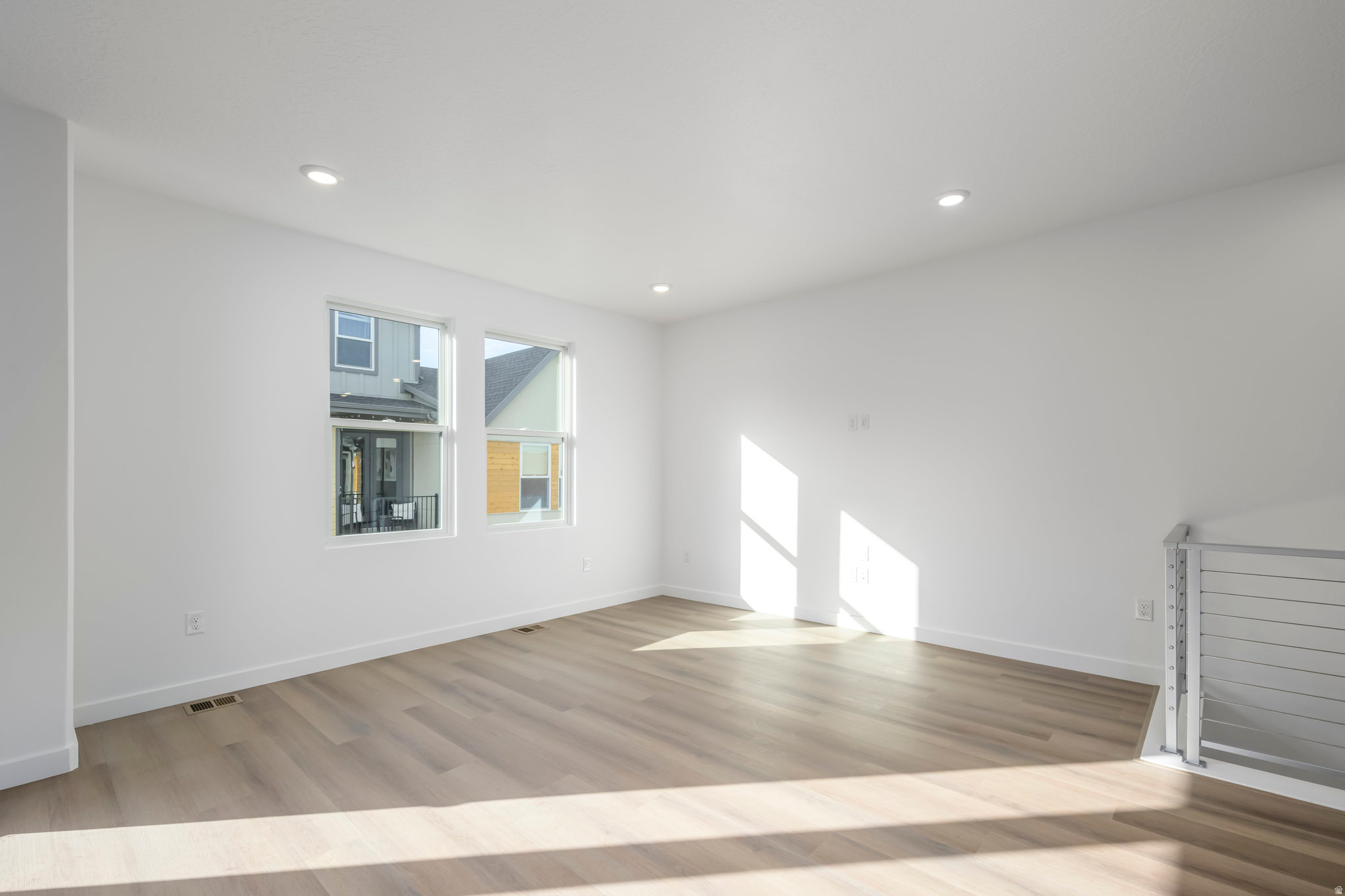 BISHOP PLACE - Residential