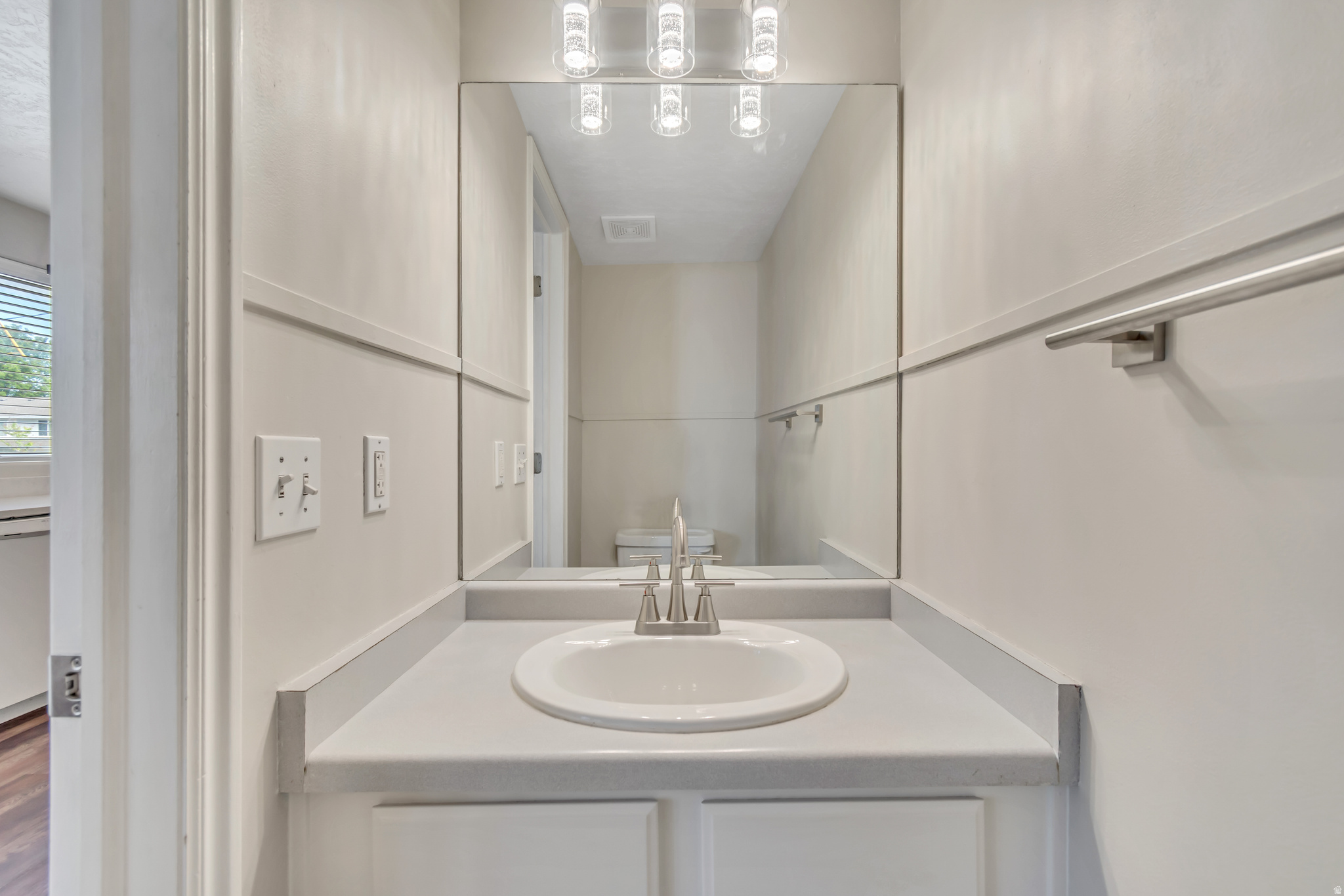 ASPENS CONDOMINIUMS - Residential