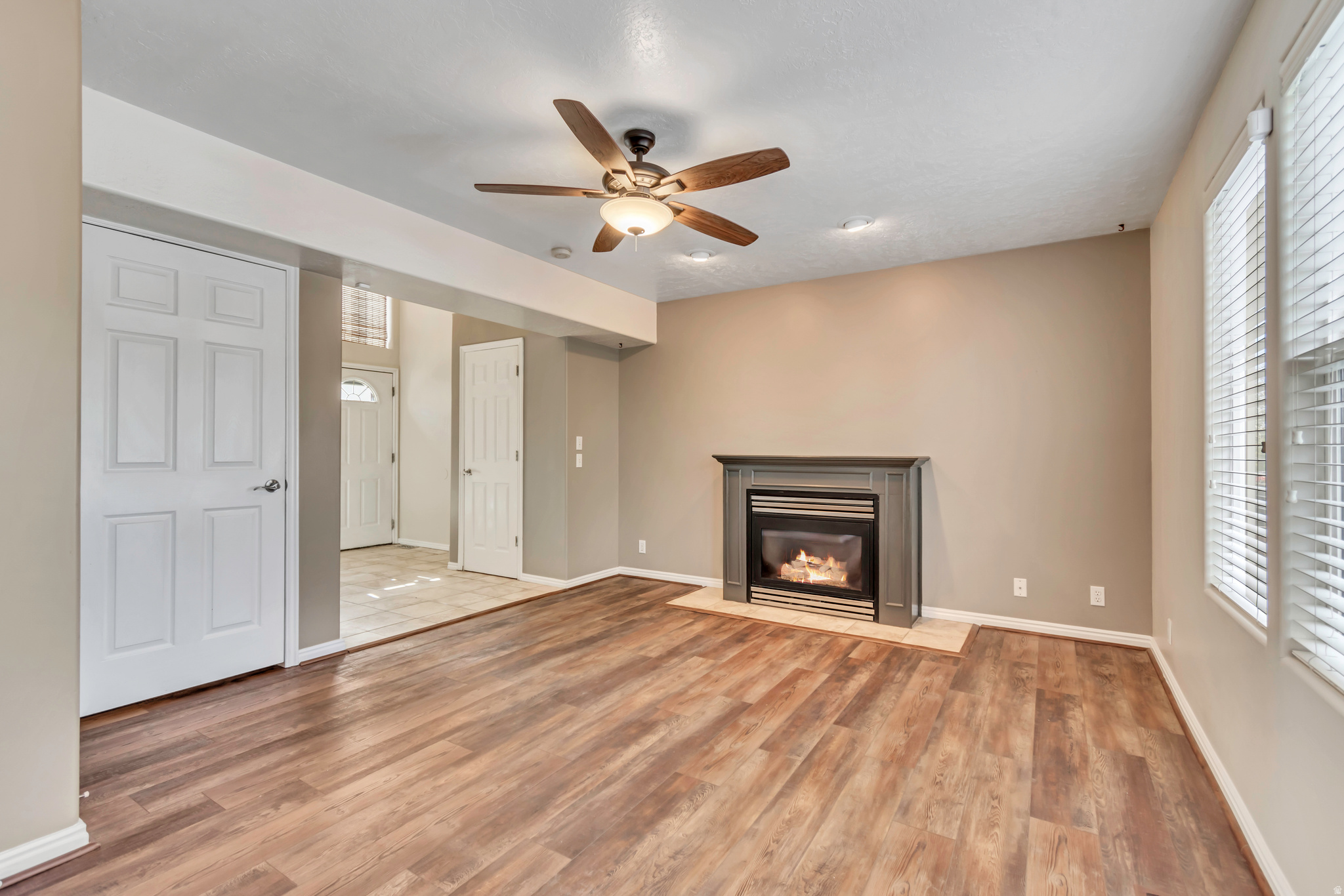 ASPENS CONDOMINIUMS - Residential