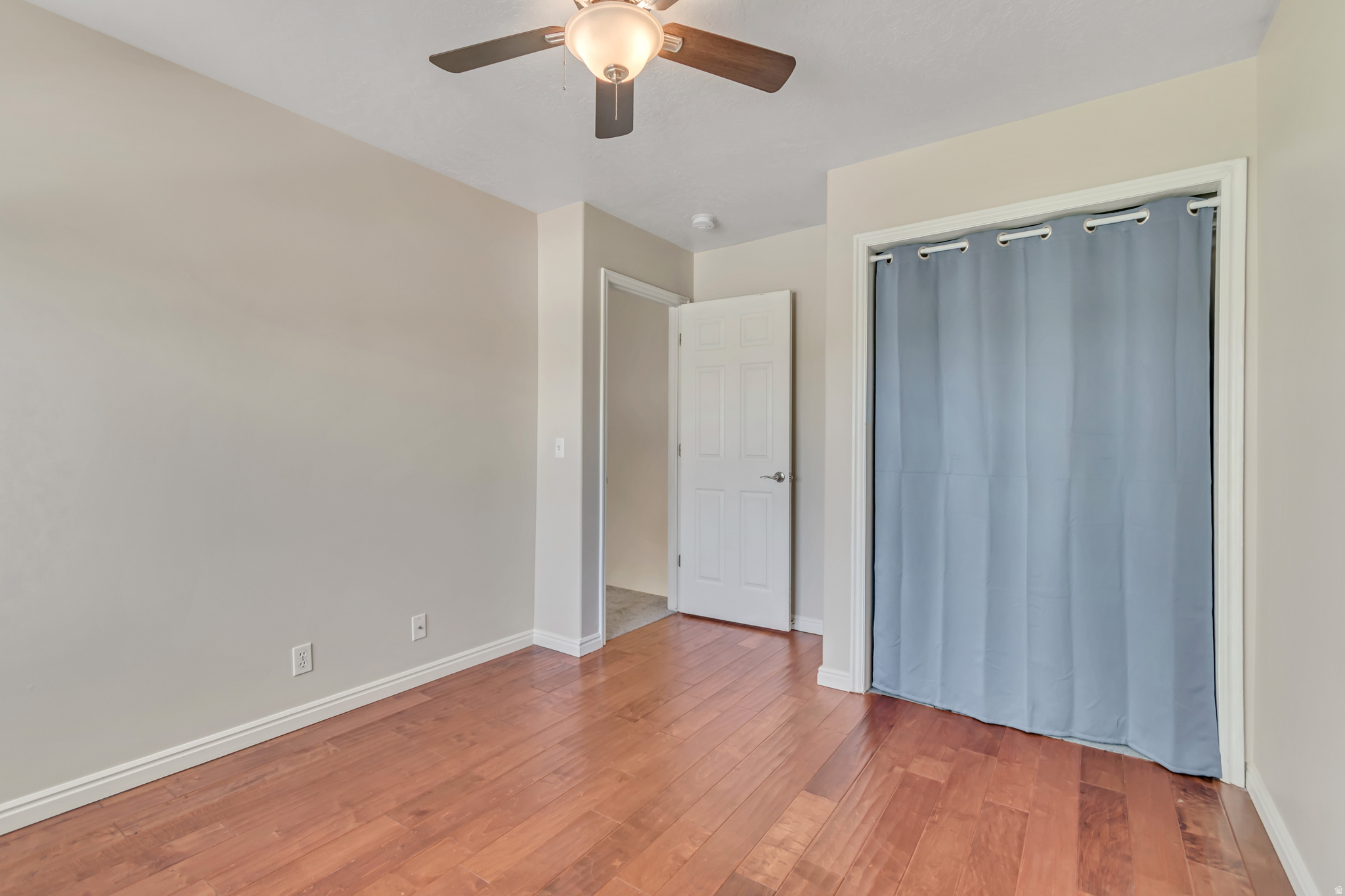 ASPENS CONDOMINIUMS - Residential