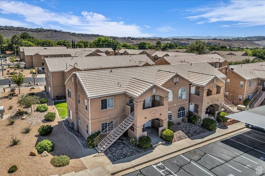 Prime location! This top floor unit is just minutes from Utah Tech University, shopping, restaurants and IHC hospital. Idea for first time buyers, second home or investment opportunity. Functional floor plan with 2 bedroom/2 baths. The unit includes a one car carport along with an additional parking stall. The unit directly below is also available for purchase (MLS 25-265130) , creating an exceptional opportunity.