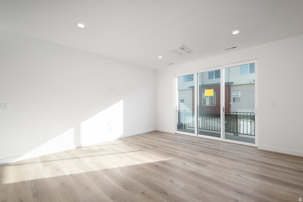 AXIS TOWNHOMES - Residential