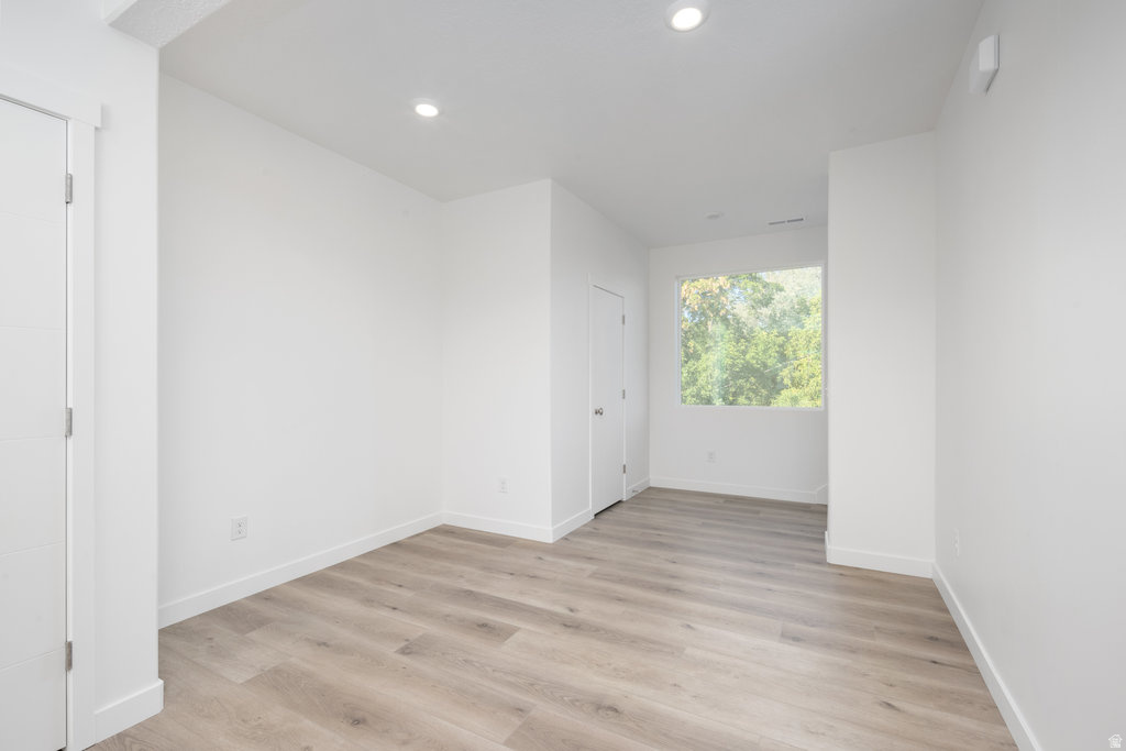 AXIS TOWNHOMES - Residential