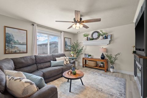 Tiny photo for 384 S GRANITE CIR, Santaquin, UT 84655 (MLS # 2173892)