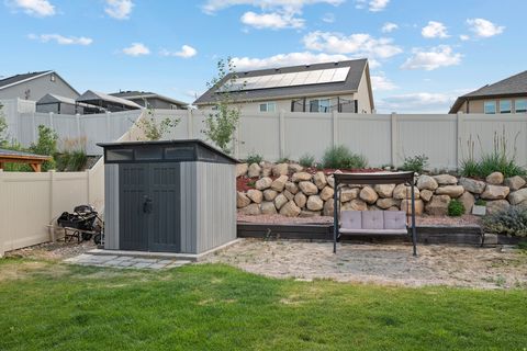 Tiny photo for 384 S GRANITE CIR, Santaquin, UT 84655 (MLS # 2173892)