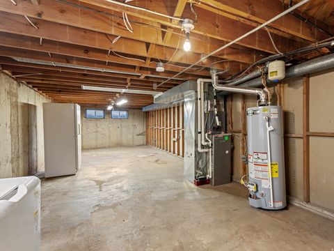 Tiny photo for 1744 ALFRED DR, Layton, UT 84041 (MLS # 2137610)