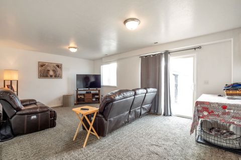 Tiny photo for 1631 N 2340 W, Clinton, UT 84015 (MLS # 2134073)