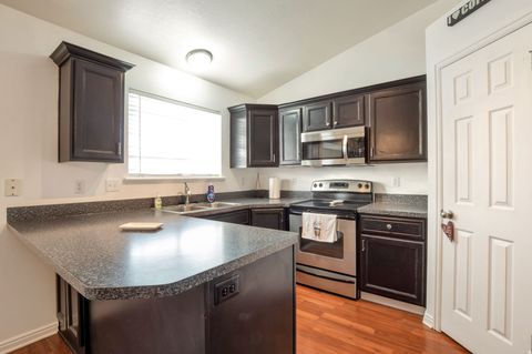 Tiny photo for 1631 N 2340 W, Clinton, UT 84015 (MLS # 2134073)