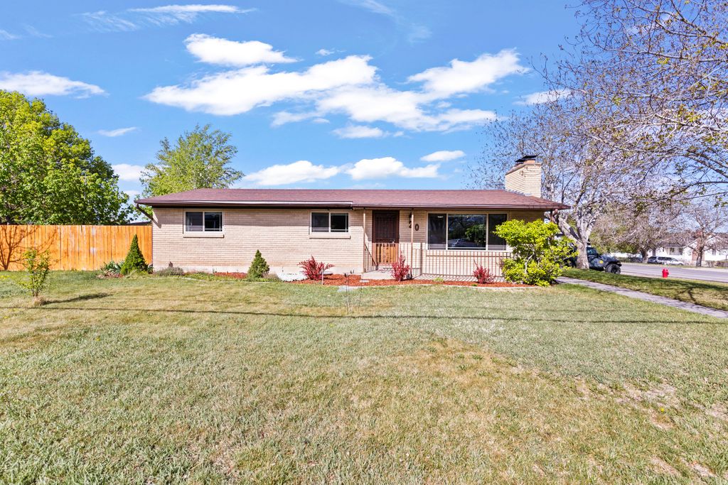 Photo of 20 S COLEMAN ST, Tooele, UT 84074 (MLS # 2150493)
