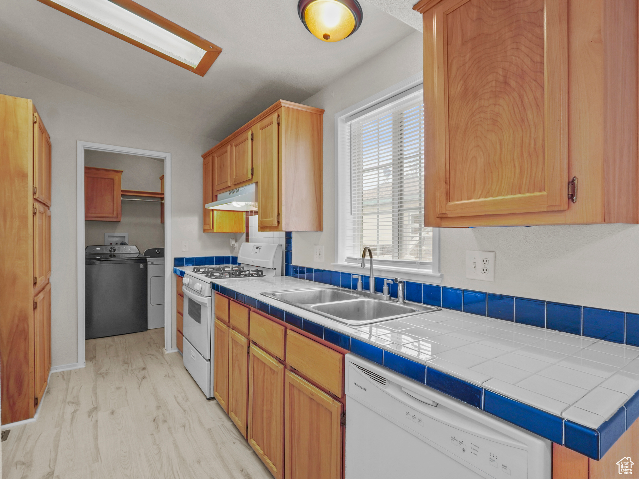 935 Highwway 193 #79, Layton, Utah image 7