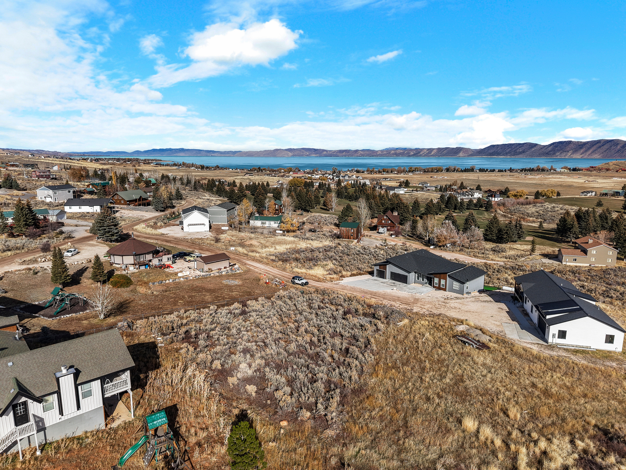 GOLF COURSE SUB - Land