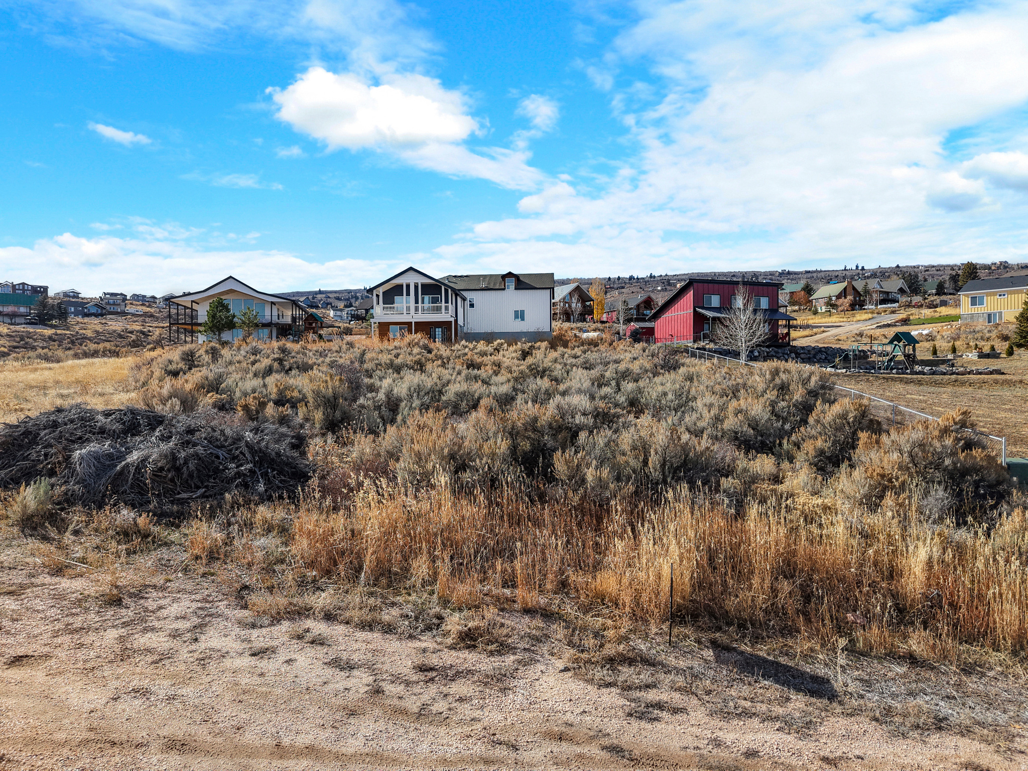 GOLF COURSE SUB - Land