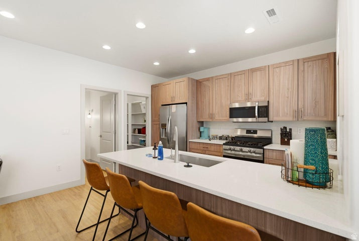 HERITAGE POINTE - Residential