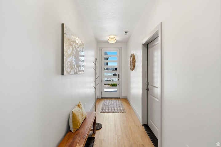 HERITAGE POINTE - Residential