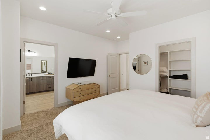 HERITAGE POINTE - Residential