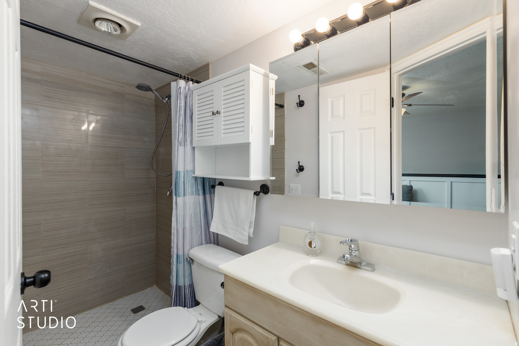 JACKSON ORCHARDS - Residential