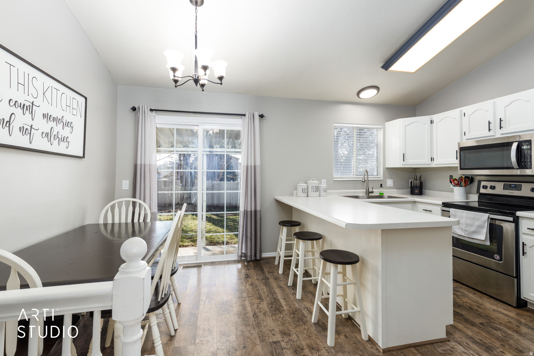 JACKSON ORCHARDS - Residential