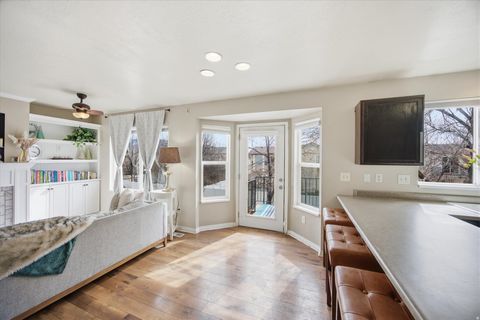 Tiny photo for 961 YORK DR, North Salt Lake, UT 84054 (MLS # 2142767)