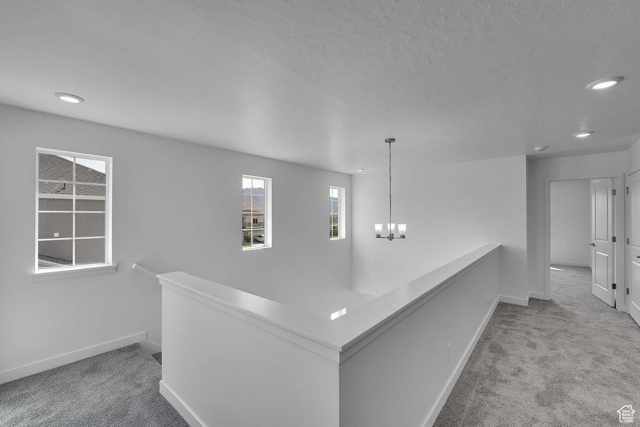 PONY EXPRESS ESTATES - Residential