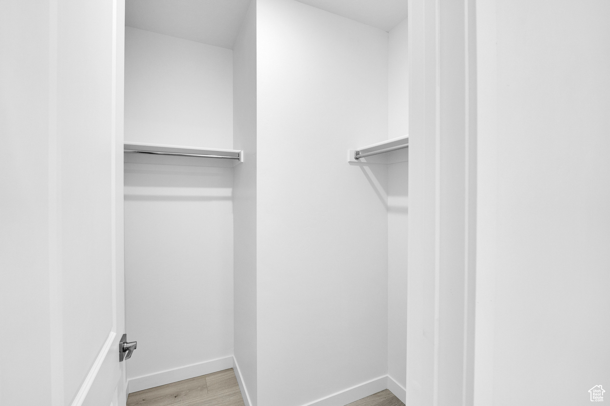 PONY EXPRESS ESTATES - Residential